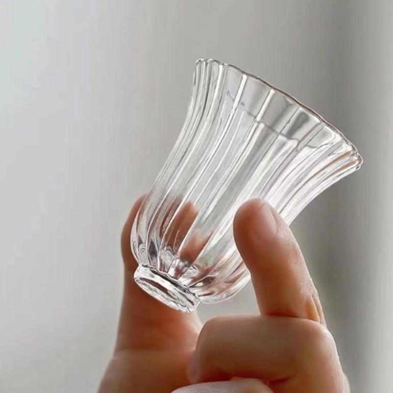 Japanese Tea - كوب شاي زجاجي بتصميم زهري ياباني