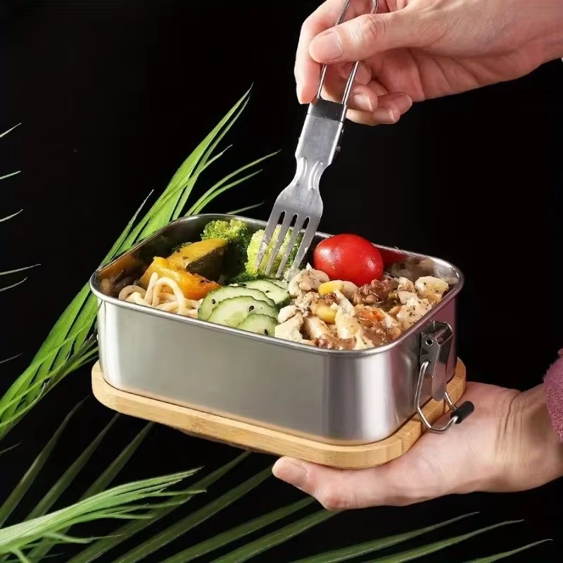 علبة طعام بنتو على الطراز اليا - مراجعة Bento Box وسعره